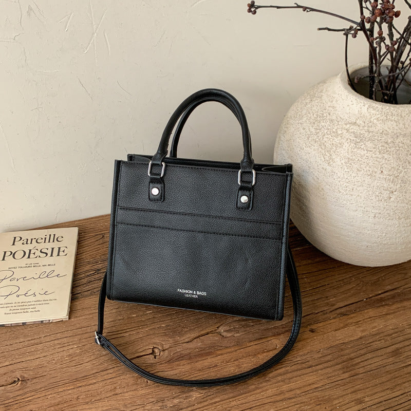 Damenhandtasche im minimalistischen Design mit abnehmbarem Schulterriemen Nord Taschen
