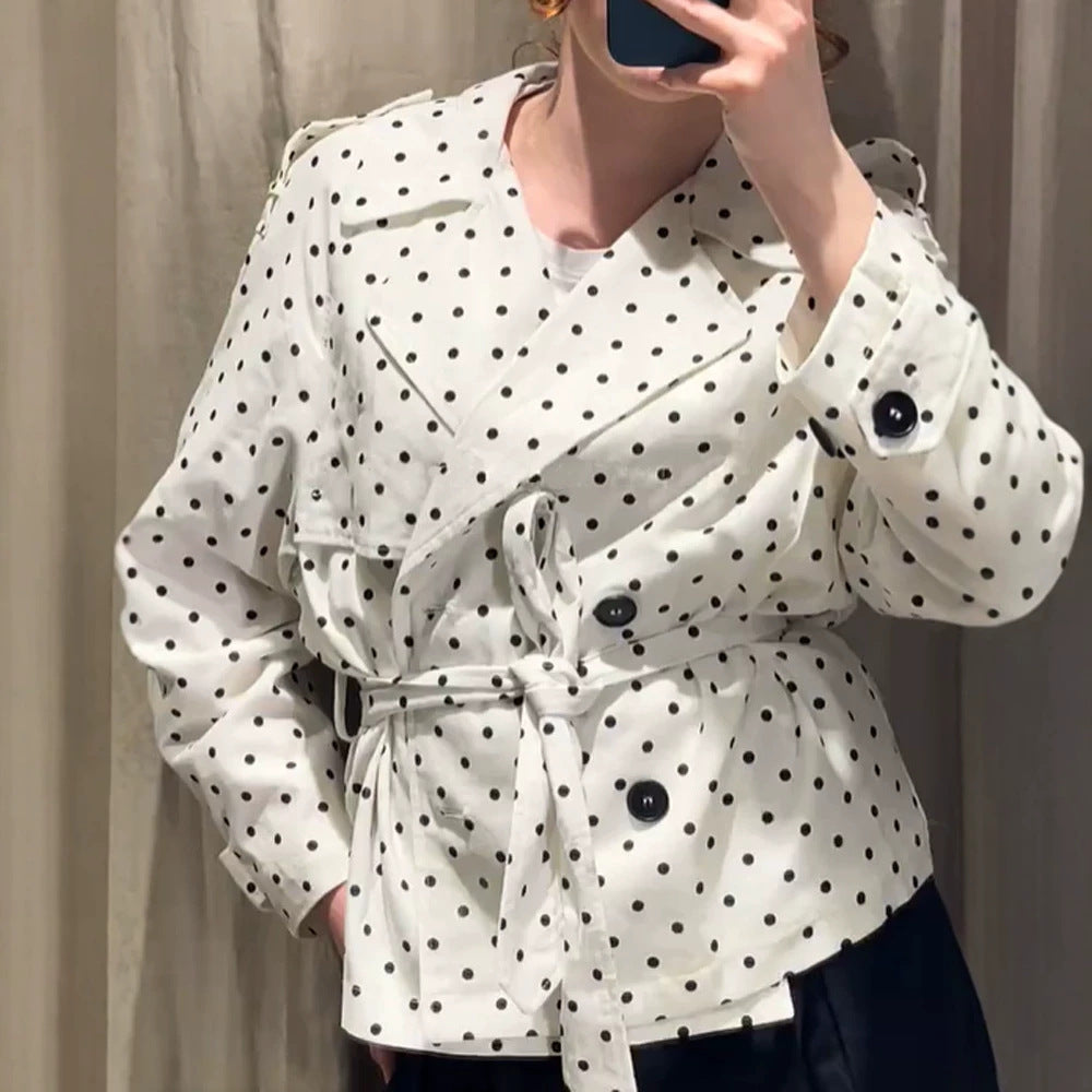 Damen Kurztrench mit Doppelreiher, Taillengürtel und Punkteprint Nord Taschen