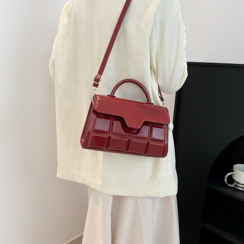Damen moderne Handtasche mit strukturiertem Design Nord Taschen