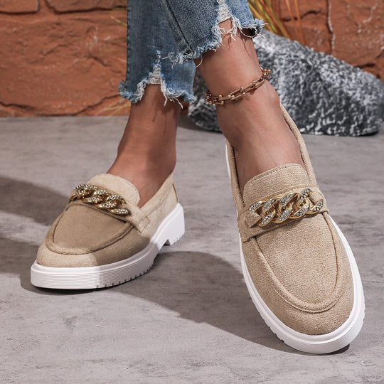 Damen  elegante Slipper mit Plateau-Laufsohle, goldener Schmuckkette und gepolstertem Komfortfußbett Nord Taschen