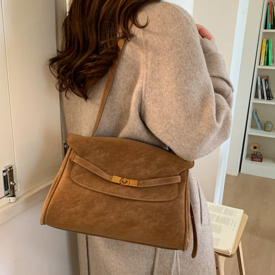 Damen Handtasche aus hochwertigem Kunstleder mit feinen Details Nord Taschen