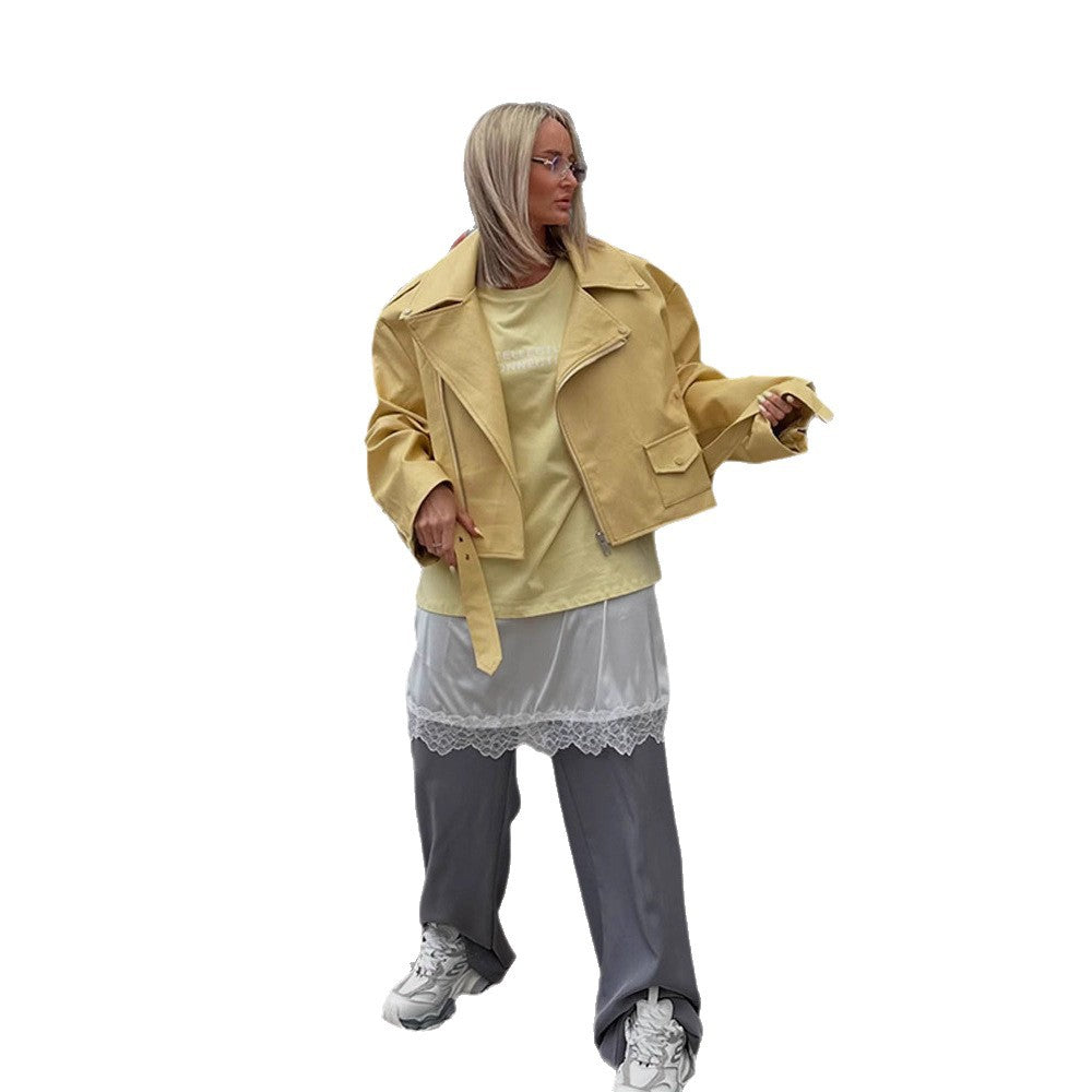 Damen Oversize-Bikerjacke aus veganem Lederimitat mit großem Revers und Taillengürtel Nord Taschen
