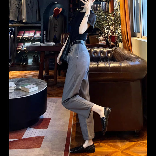 Damen weite Stoffhose mit eleganten Falten Nord Taschen