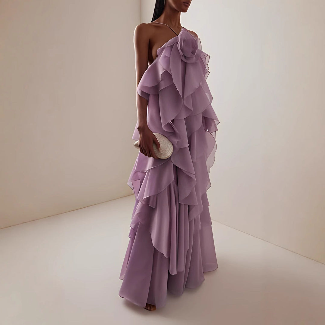Damen Maxikleid mit voluminösen Rüschen und floralen Akzenten