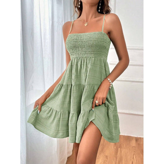 Damen luftiges Sommerkleid mit legerem Schnitt und eleganten Spaghetti-Trägern