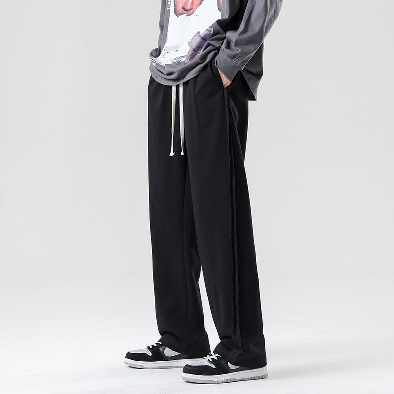 Herren weite Jogginghose im Oversize-Schnitt mit Seitenstreifen, Kordelzug & Fleecefutter Nord Taschen