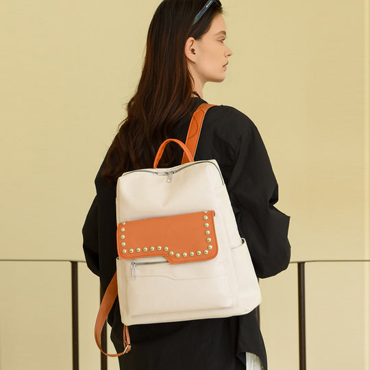 Damen modischer Backpack mit eleganten Nietenakzenten Nord Taschen