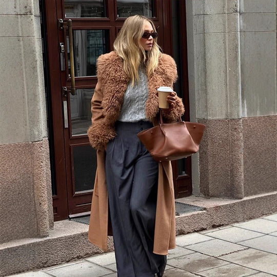Damen Maxilanger Wollmixmantel mit abnehmbarem lockigem Faux‑Fur‑Schalkragen und Fellmanschetten Nord Taschen