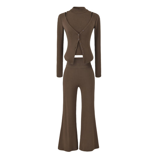 Damen Figurbetontes Layering-Set mit Rollkragen-Longsleeve und asymmetrischer Knopfjacke und ausgestellter High-Waist Hose Nord Taschen