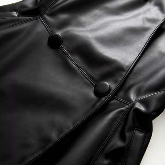Damen Kunstleder-Blazer im Oversize-Schnitt mit Wickeloptik und taillierten Zierknöpfen Nord Taschen