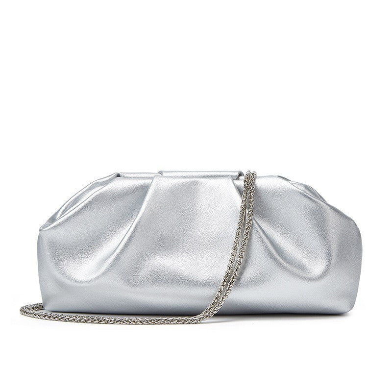 Damen Clutch-Tasche mit glänzendem Faltendesign und elegantem Kettenriemen Nord Taschen