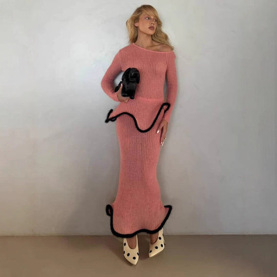 Damen Figurbetontes langes Rippstrick-Kleid mit asymmetrischem Ausschnitt, Volant‑Peplum und kontrastierender Kederkante Nord Taschen