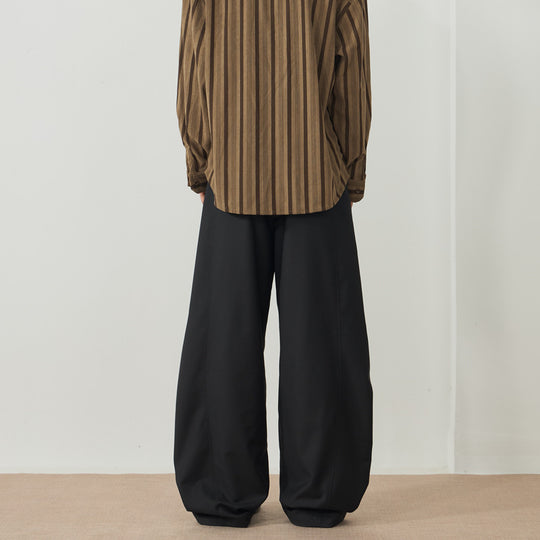 Herren Bodentiefe Oversize-Twillhose mit extra weitem Bein und cleanem Minimaldesign Nord Taschen