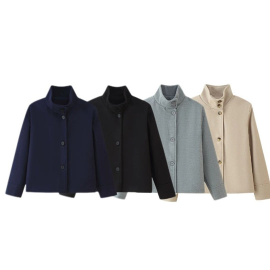 Damen 9800+ kurze boxy‑Wollmix‑Jacke mit hohem Funnelkragen, asymmetrischer Knopfleiste und verstellbaren Manschetten Nord Taschen