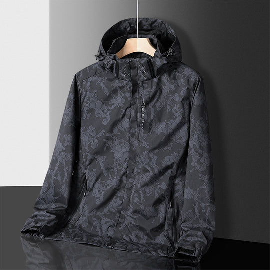 Herren leichter wasserdichter Softshell‑Hoodie mit Kapuze und Tarn‑Hex‑Alloverprint Nord Taschen