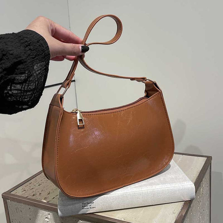 Elegante Umhängetasche für Damen mit schlichter Form von Nord Bags