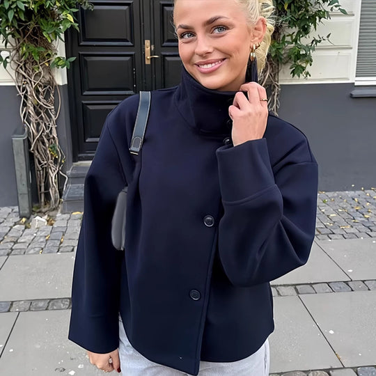 Damen Kurze Boxy-Wollmix-Jacke mit Stehkragen und aufgesetzten Pattentaschen Nord Taschen