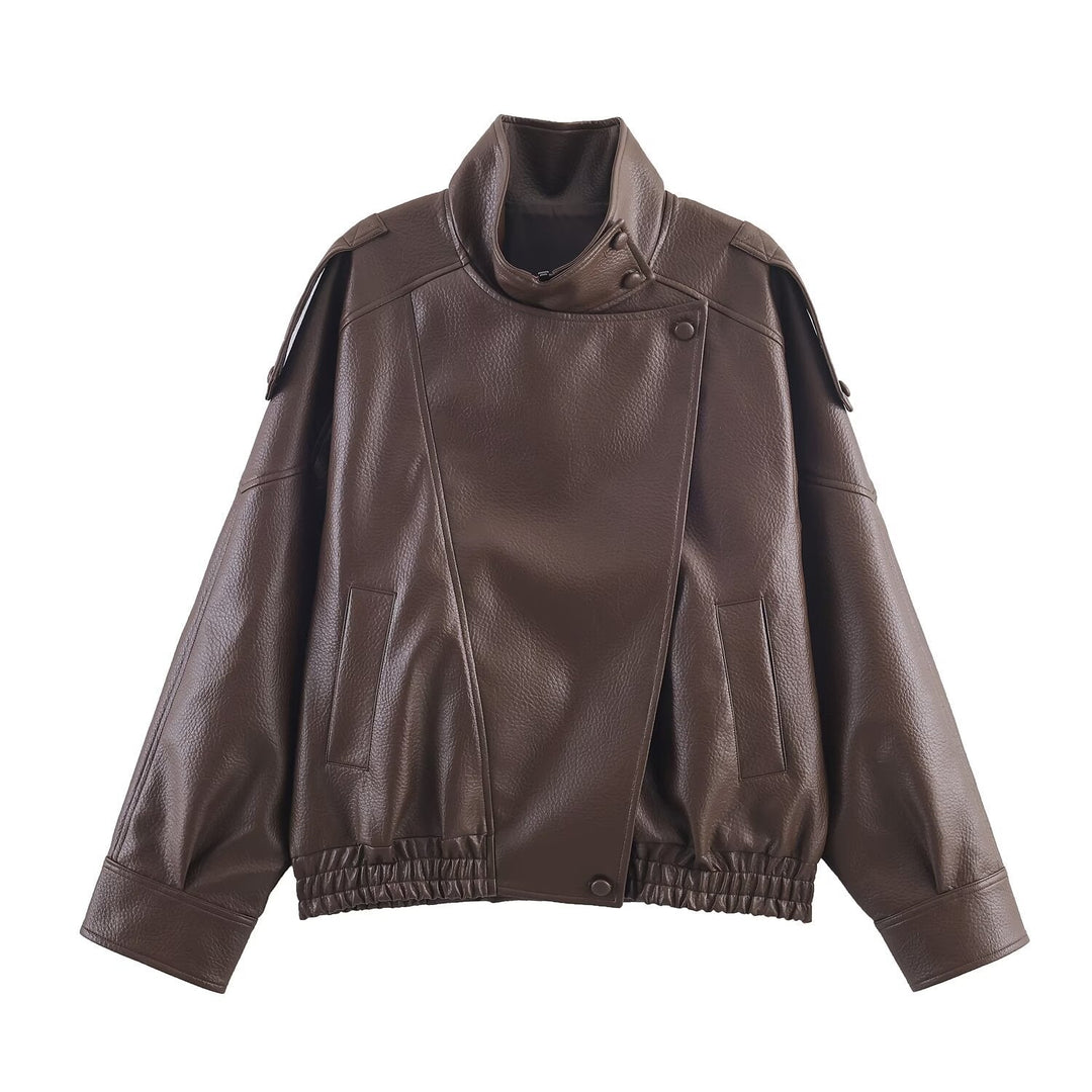 Damen Kunstlederjacke im modernen Design mit hochgeschlossenem Kragen und praktischen Taschen