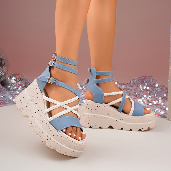 Damen Plateau-Sandalen mit geflochtenen Riemen und dekorativen Schnallen