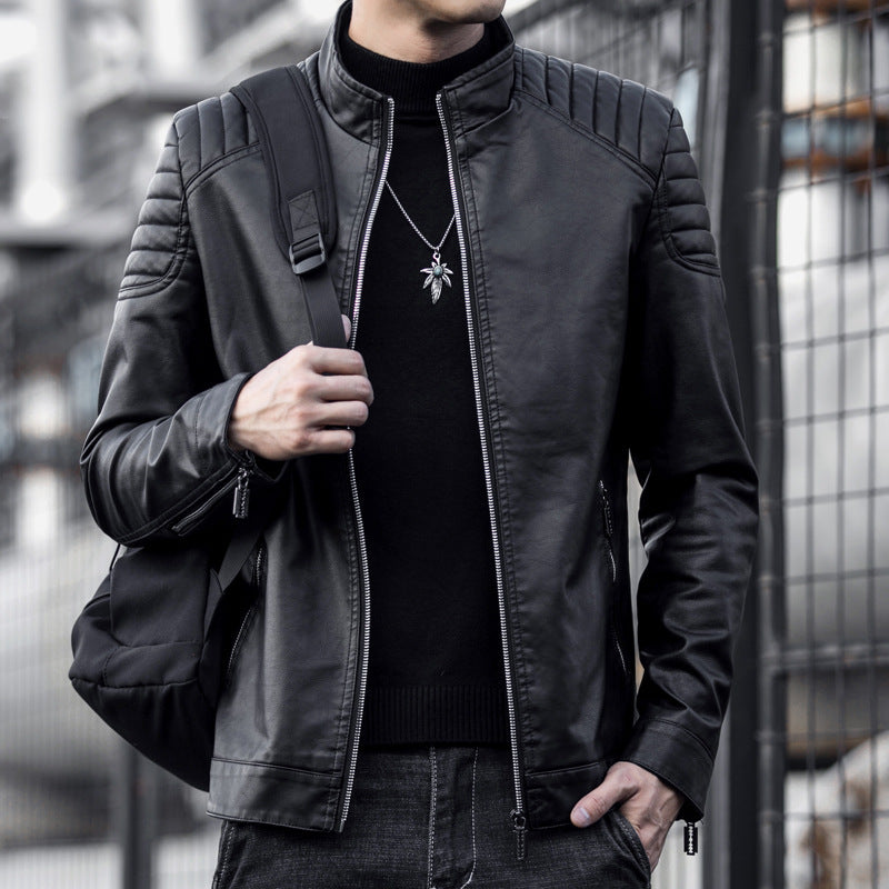 Herren Schmale Kunstleder‑Fliegerjacke mit gepolsterten Schultersteppungen und Stehkragen Nord Taschen