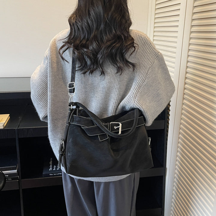 Damen modische Handtasche mit abnehmbarem Tragegurt und eleganten Akzenten Nord Taschen