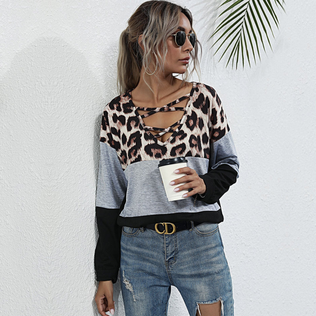 Damen Langarmshirt mit Leoparden-Print Schnürdetail und Colorblock Nord Taschen