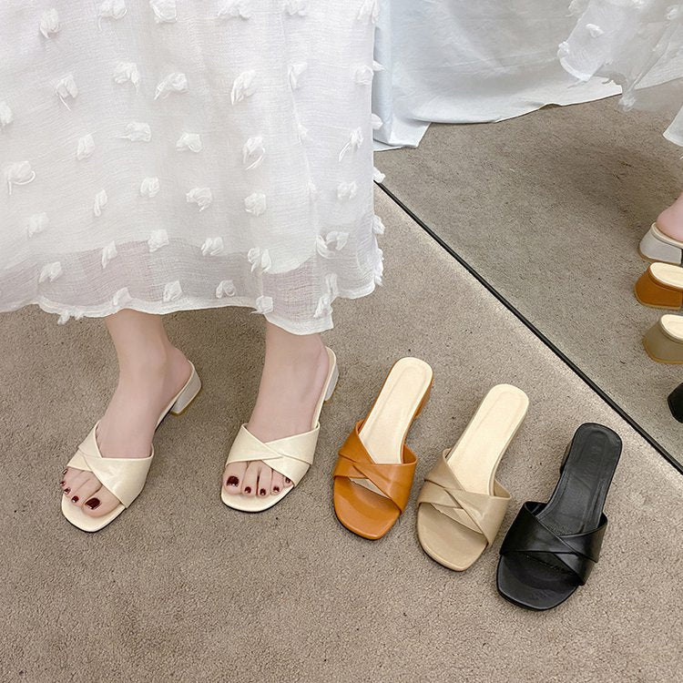 Damen elegante Mules mit gekreuzten Riemen und Blockabsatz