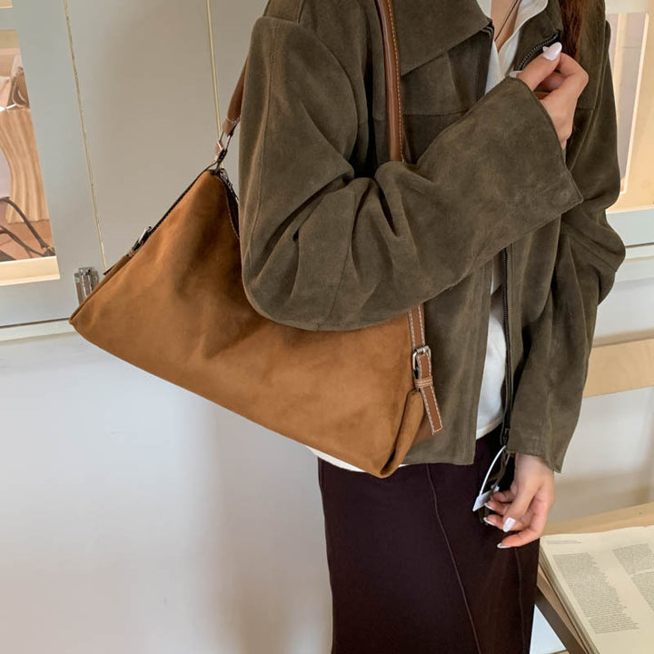 Damen Schultertasche aus weichem Wildleder Nord Taschen