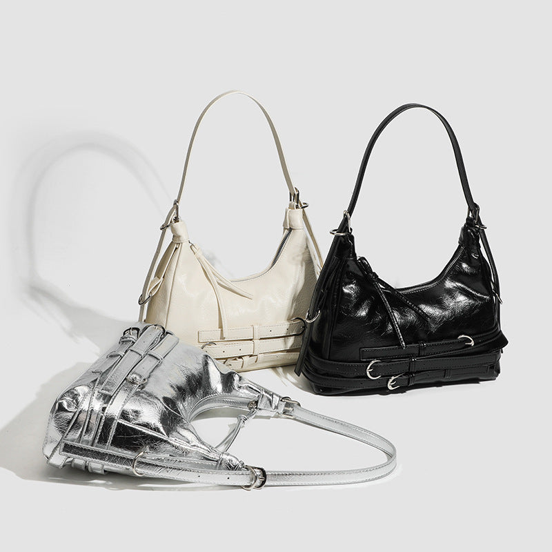 Damen Schultertasche mit modernem Metallic-Finish und trendigem Design Nord Taschen
