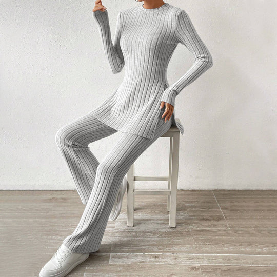 Damen geripptes Feinstrick-Lounge-Set mit seitlicher Saumschlitzen, figurbetontem Longsleeve und weitem Highwaist-Hose Nord Taschen