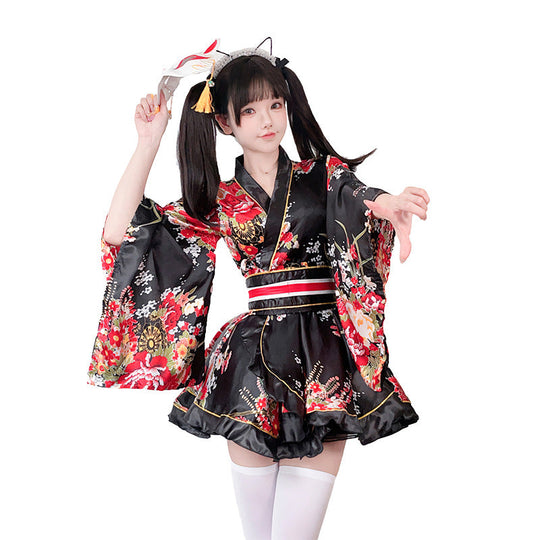 Damen Kimono Kleid mit einem verspielten Schnitt und floralen Akzenten Nord Taschen