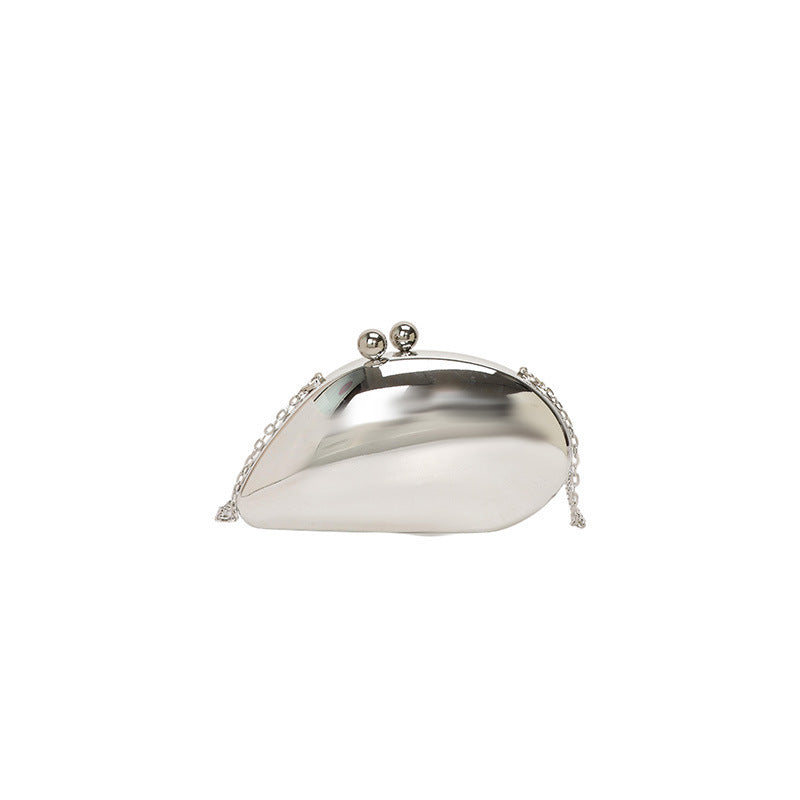 Damen Clutch im eleganten Muscheldesign Nord Taschen