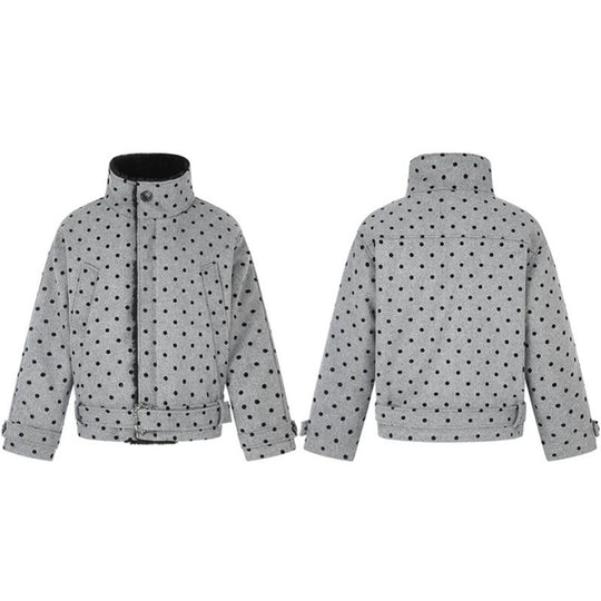 Damen Kurz geschnittene gesteppte Jacke mit Stehkragen und Taillenriemen Nord Taschen