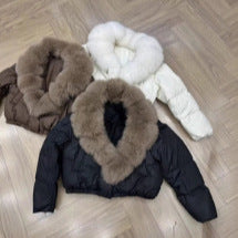 Damen nan kurze gesteppte Cropped-Pufferjacke mit voluminösem Kunstpelzkragen Nord Taschen