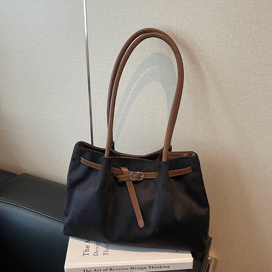 Damen Hobo-Tasche aus hochwertigem Wildlederimitat mit elegantem Akzent Nord Taschen
