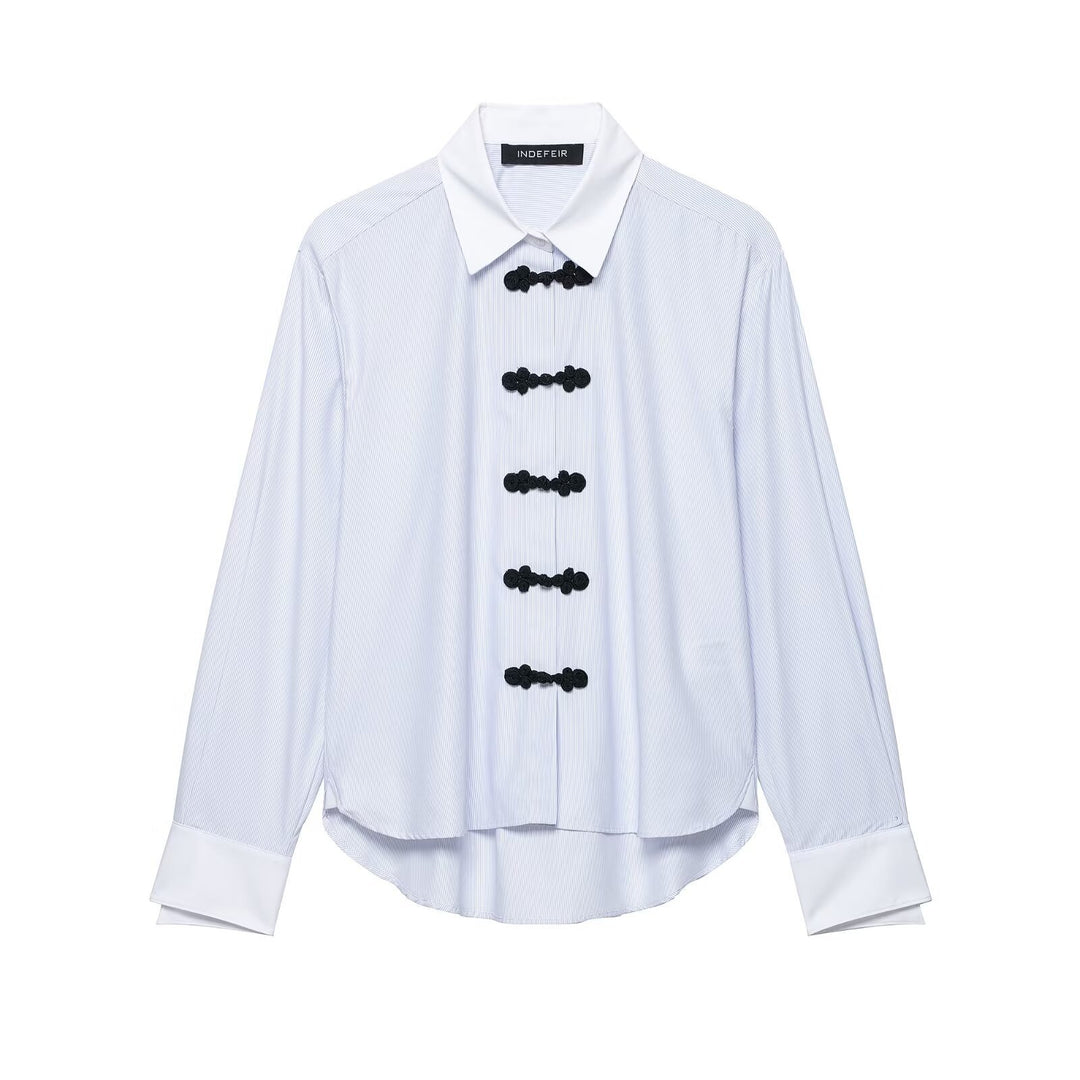 Damen Oversized Hemdbluse mit Kontrastkragen und dekorativen Knotenverschlüssen Nord Taschen