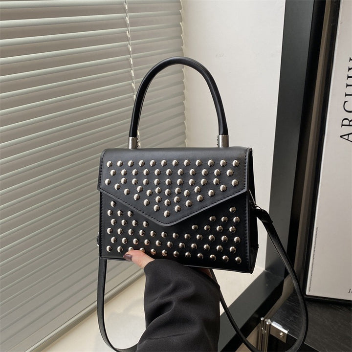 Damen elegante Handtasche mit Nieten und abnehmbarem Schulterriemen Nord Taschen