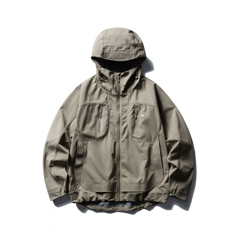 Unisex Leichte Softshell-Outdoorjacke mit verstellbarer Kapuze, wasserabweisender Membran und ergonomischen Brusttaschen Nord Taschen