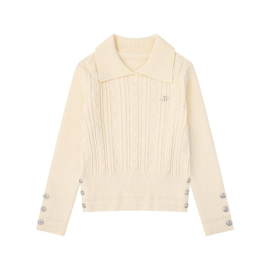 Damen Feinstrick-Polo-Pullover mit Zopfmuster, Zierknopfbesatz und taillierter Passform Nord Taschen