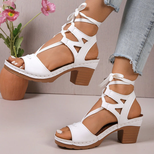 Damen Plateau Sandalen mit modischem Schnürdesign und komfortablem Blockabsatz