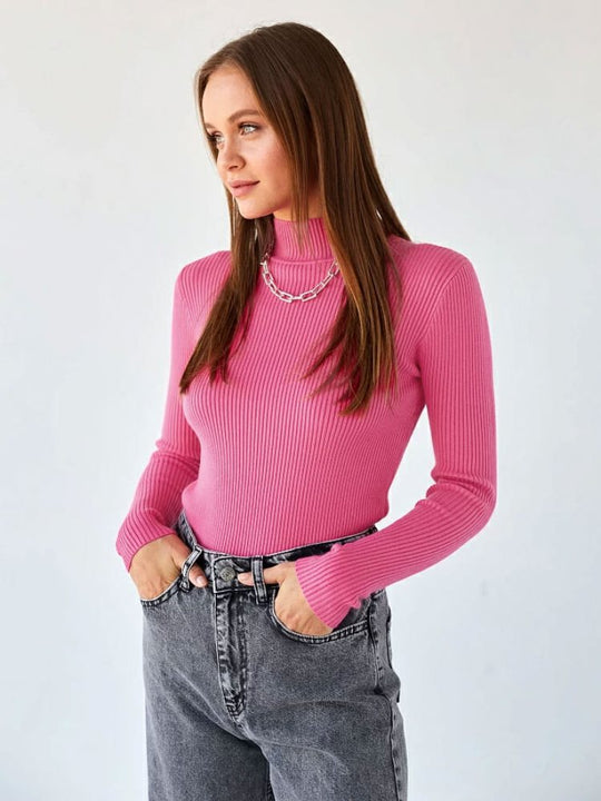 Damen Kurzgeschnittener Rippstrick‑Rollkragenpullover mit taillierter Passform Nord Taschen
