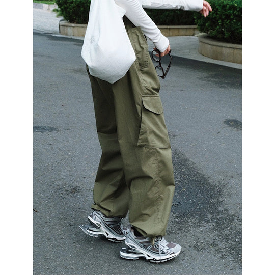 Damen Weite Cargo-Baggy-Hose mit Tunnelzug am Saum und großen aufgesetzten Taschen Nord Taschen
