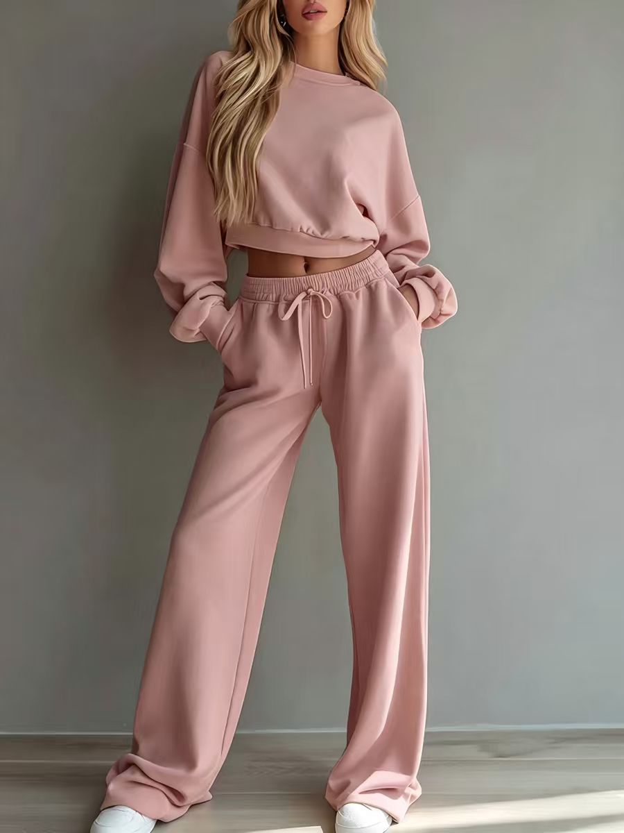 Damen Weiches Lounge-Set mit kurzem Sweatshirt und weiter Jogginghose Nord Taschen
