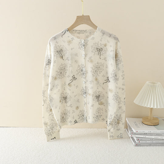 Damen Feiner Knopfcardigan mit zartem Blumen‑Sketchprint und Rundhalsausschnitt Nord Taschen