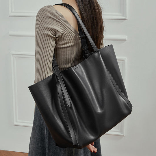 Damen Tote-Tasche mit elegantem Design und abnehmbaren Schulterriemen Nord Taschen