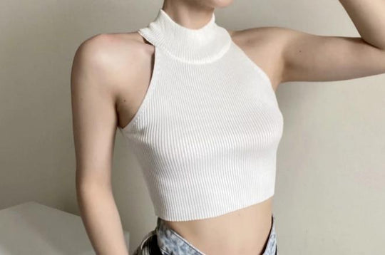 Damen Crop-Top mit hohem Kragen und Rippstruktur