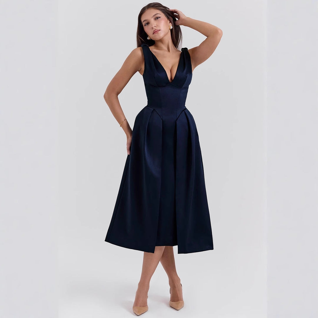 Damen Maxikleid mit elegantem V-Ausschnitt und strukturiertem Rock Nord Taschen