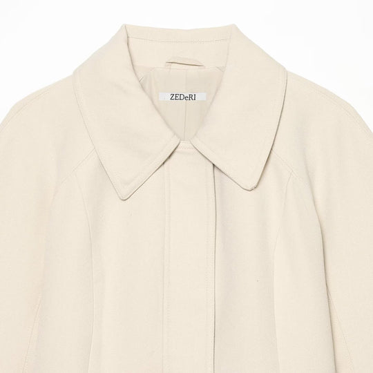Damen Cropped Jacke im minimalistischen Trenchstil mit breitem Hemdkragen und Bindegürtel Nord Taschen