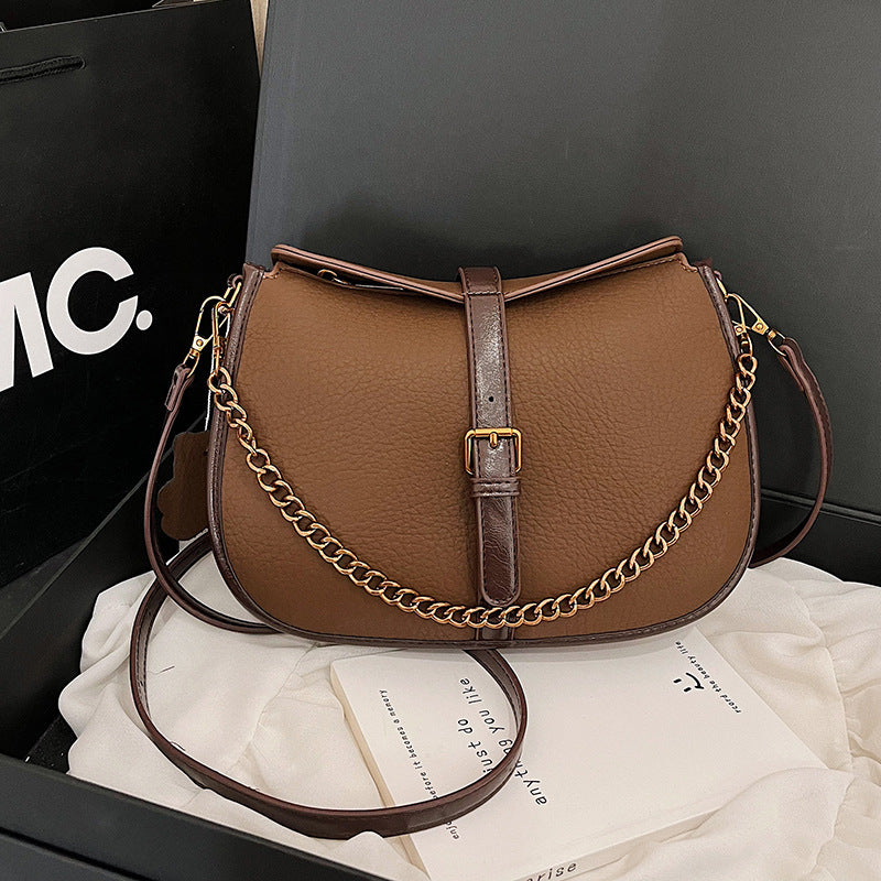Damen elegante Umhängetasche mit goldener Kette Nord Taschen