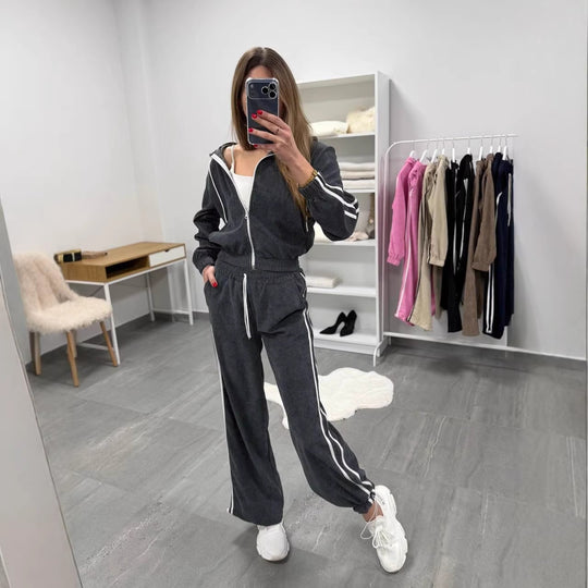 Damen Cord-Jogginganzug mit Kapuze, seitlichen Kontraststreifen, Tunnelzug und elastischen Saumbündchen Nord Taschen
